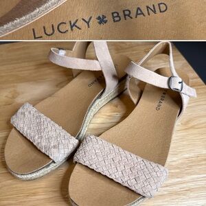 Lucky Brand Women’s Garson Flat Sandals Size 7